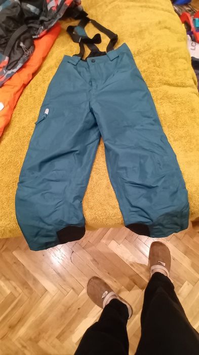 Детски ски гащеризон