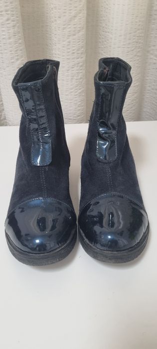 Зимни стилни боти