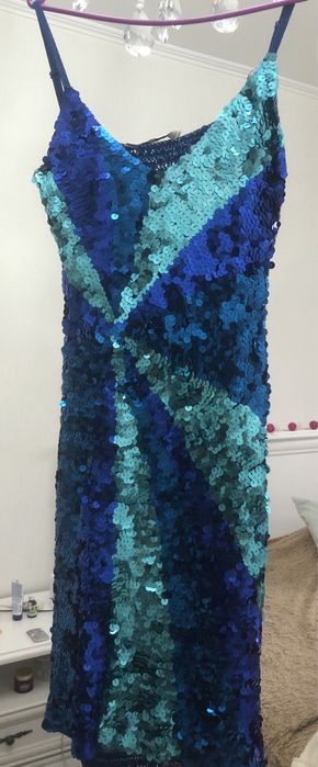 Продам платье