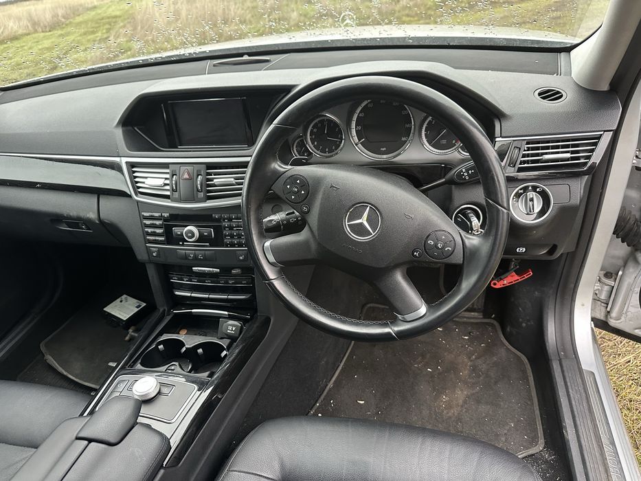 НА ЧАСТИ Mercedes-benz E350cdi W212 mercedes е класа в212 ом642852