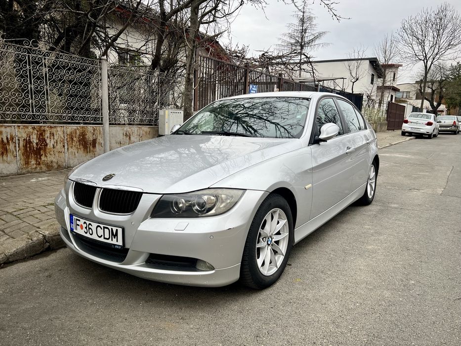 BMW E90, 163 CP, berlina