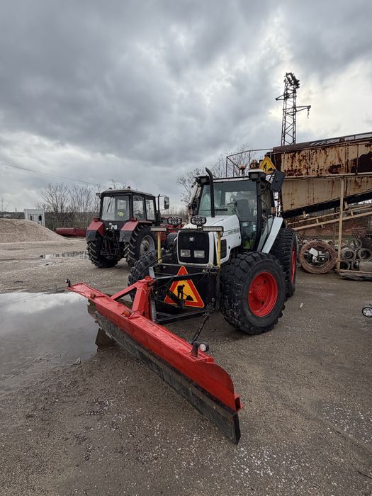 Трактот Massey ferguson