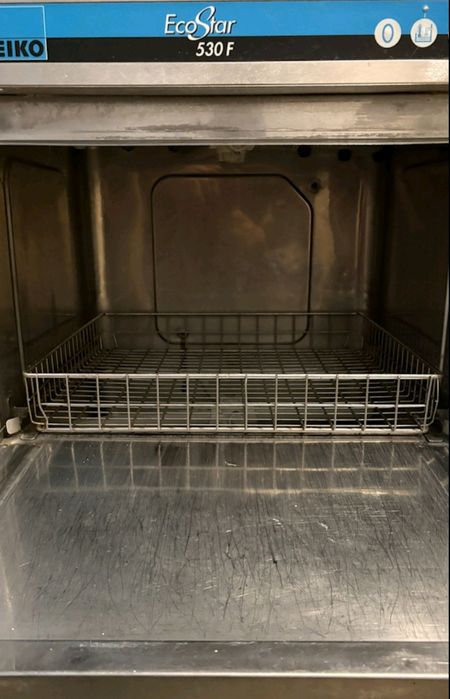 Професионална съдомиялна