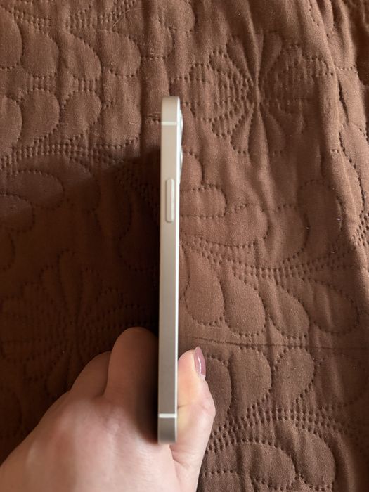 Iphone 12 без забележки75% капацитет на батерията