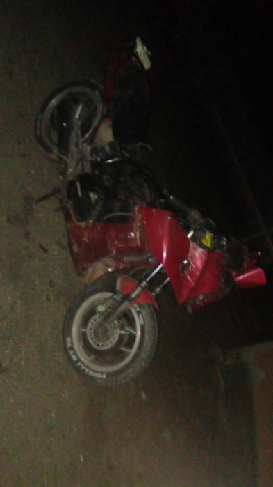 Vând sau schimb Kawasaki gpz 900 cc