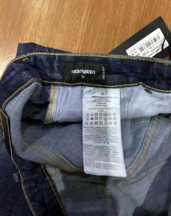 Blugi dsquared2 disonibili in marimile 44,48,50,52,54