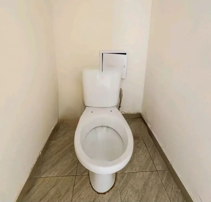продам 2-х ком. 54кв. 8мкр. 7-этаж