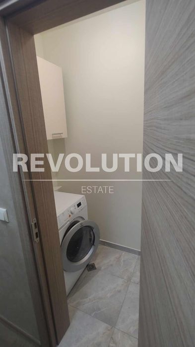 Дава се под наем Тристаен апартамент в Варна, Трошево - 90 кв.м за 700 € - Снимка #20