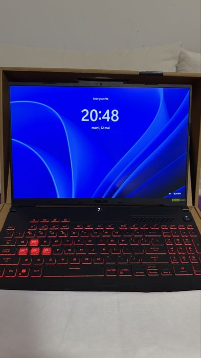 Laptop Asus TUF 16