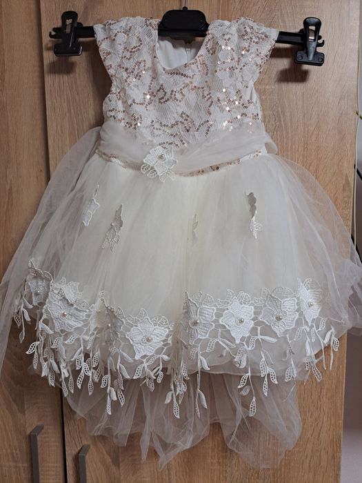 Rochiță de fetițe