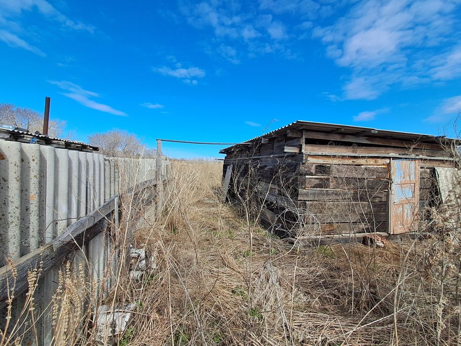 Продам дом на слом