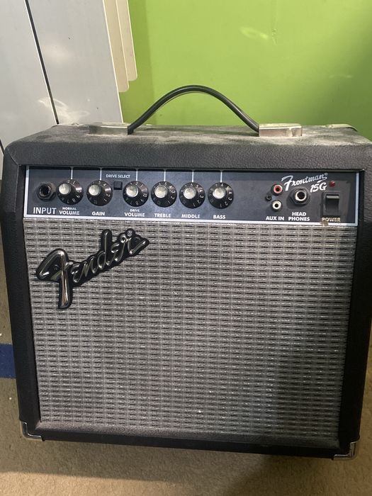 Гитарный комбик fender frontman 15g