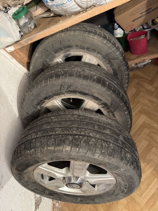 Шины Land Cruiser 200