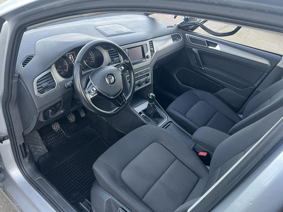 Vw Sportsvan 1.6 TDI 110кс.евро 6 2016г.