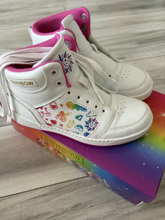 Adidasi Rainbow , marime 33