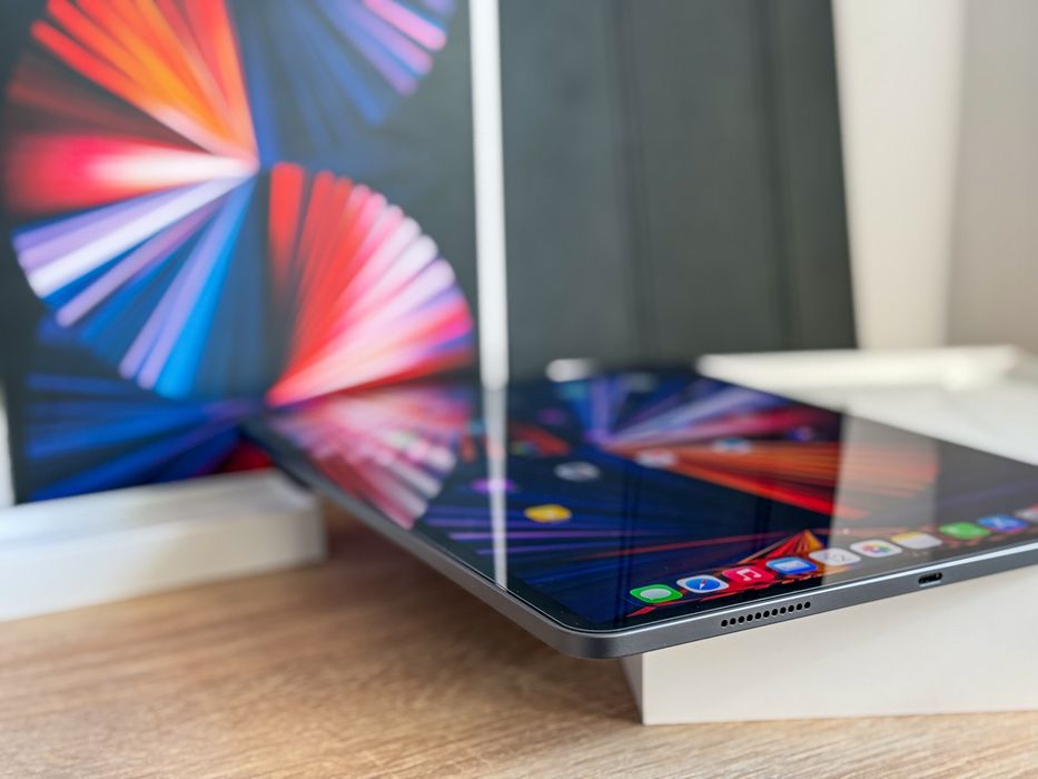 iPad Pro 12.9 Inch GEN 5 / 5th Gen 128 GB Wi-Fi M1 Space Grey - eMag