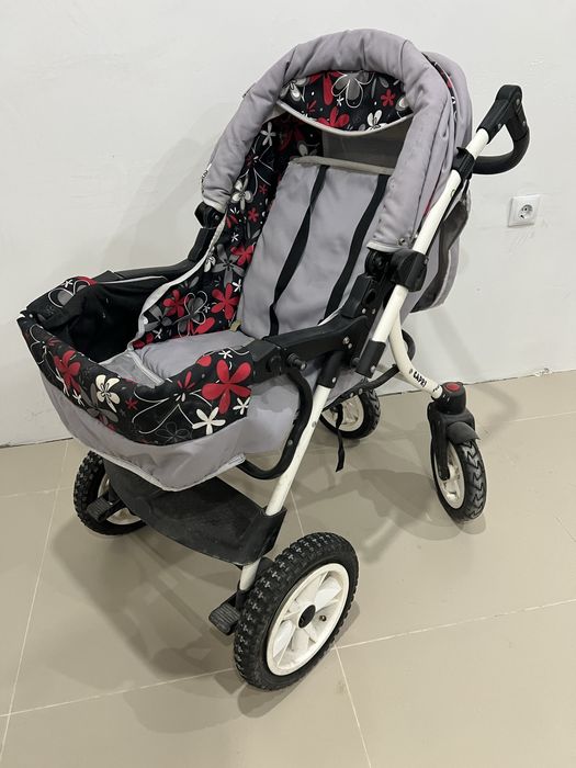 Продам зимние коляску