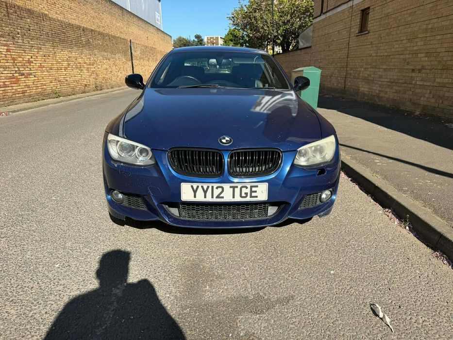 Vând BMW E93 Volan dreapta