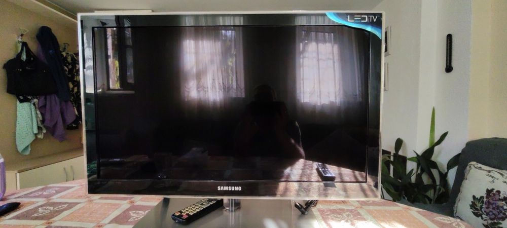 Led телевизор Samsung 32“