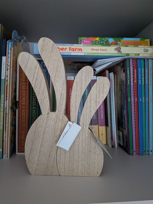 Vand decoratiune noua Paste