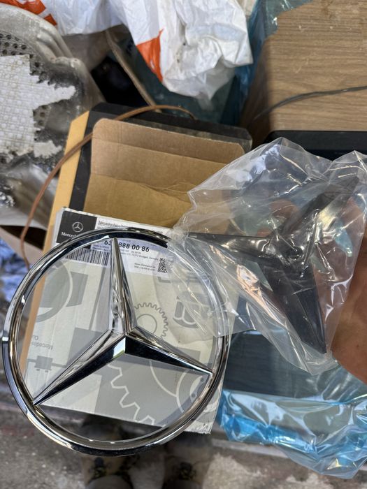 Емблема мерцедес CLS CLK SLK