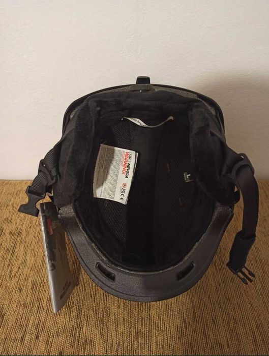 Casca schi ski Nevica Raise.