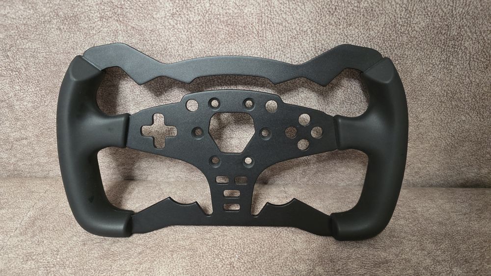 Симрейсинг сетап Moza R3 bundle.