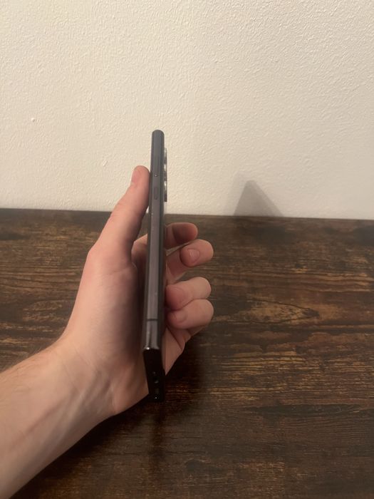 Samsung Galaxy S22 Ultra 256/12Gb