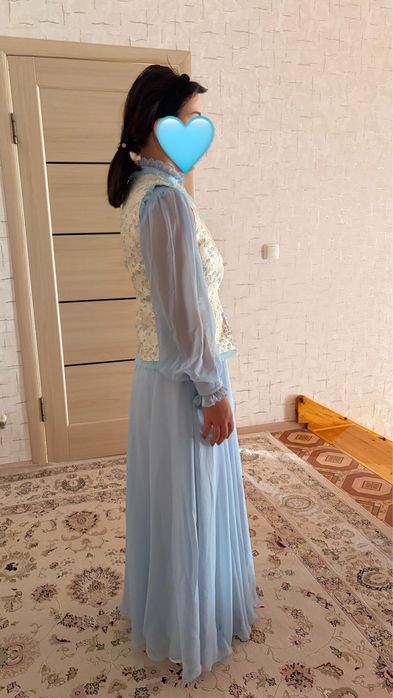 Национальное платье голубое с жакетом
