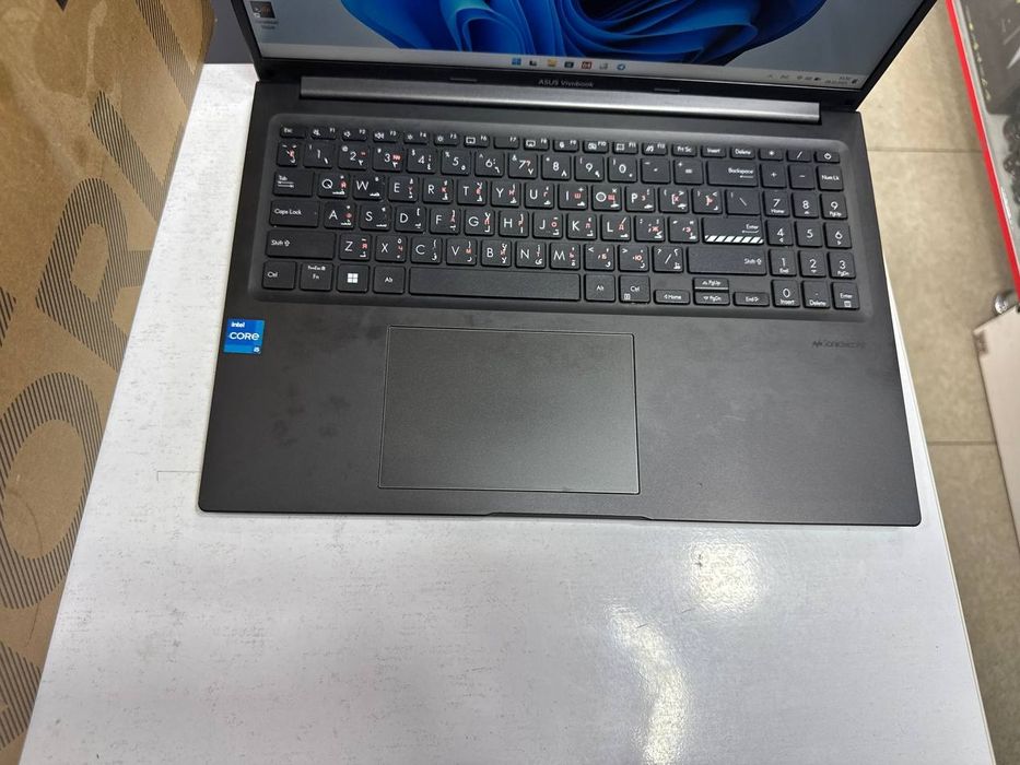 Asus core i5-12 DDR4 8/512 SSD holati ideal