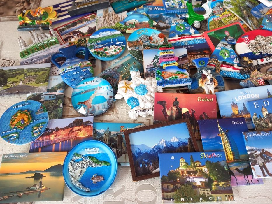 Vand colecție de magneti