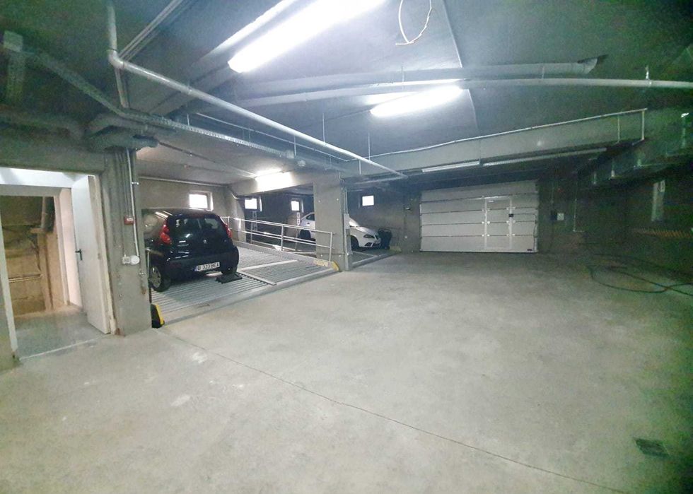 Loc de parcare subteran Calea Calarasi - Piata Muncii