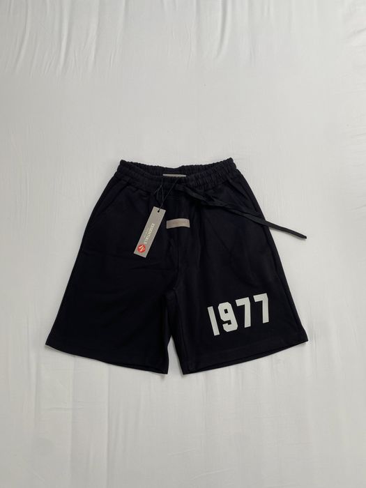 Pantaloni scurti Essentials FOG M/L
