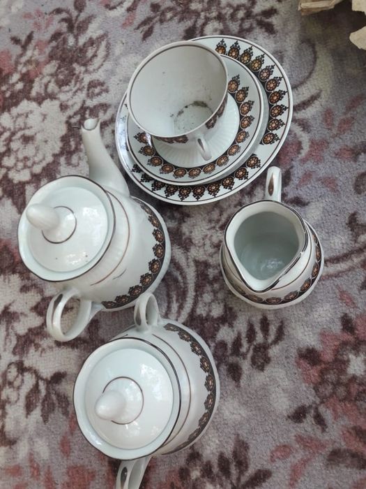 чайный фарфоровый сервиз