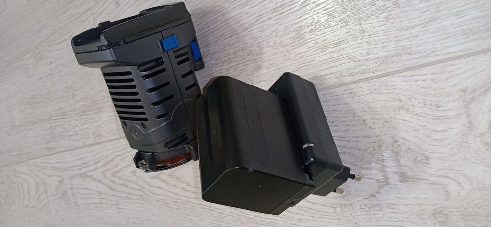Накамерный свет LED-5005