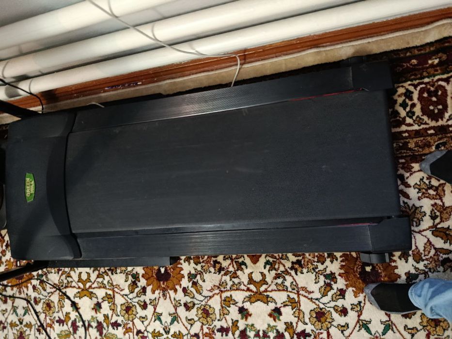 Беговая дорожка продаётся