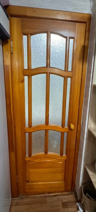 Продам 2 безстекло 2 с стекло