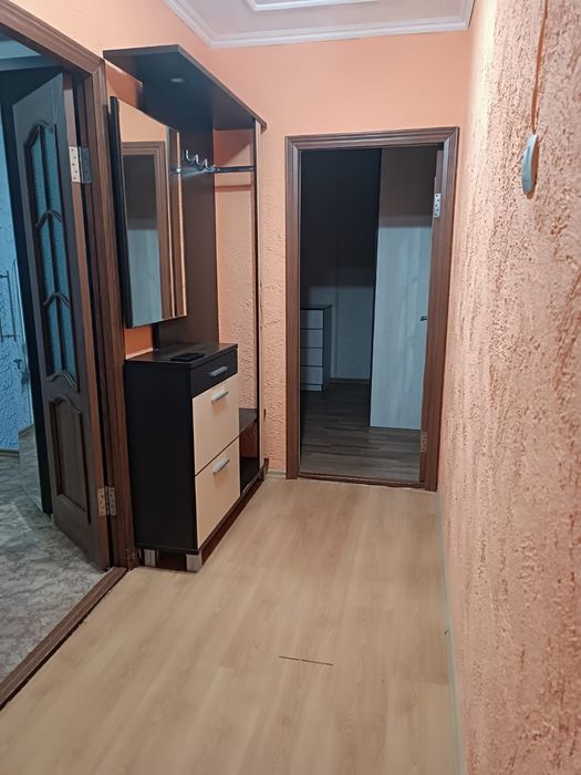 Сдам 2 комнатную квартиру