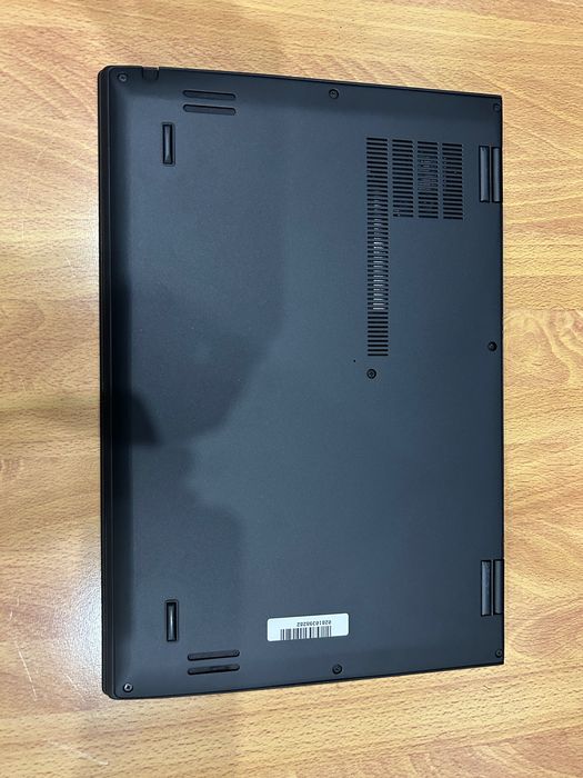 Като нов! Лаптоп Lenovo X1 Yoga i5/8GB RAM/256GB SSD, ТЪЧ, 3 м. гар!