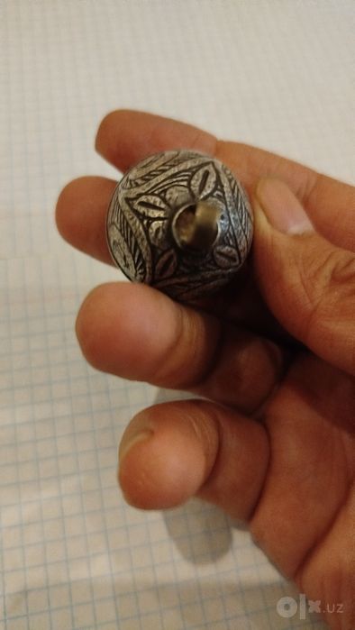Antik "Jumalak tuyme" — an'anaviy kumush zargarlik buyumi
Sotiladi — n