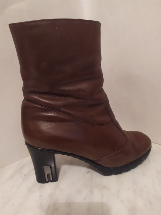 Полусапожки женские