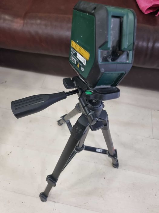 Лазерен нивелир Bosch UniversalLevel 2