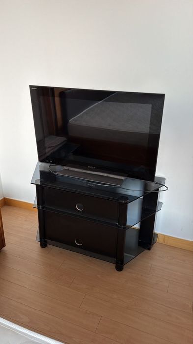 Продам телевизор