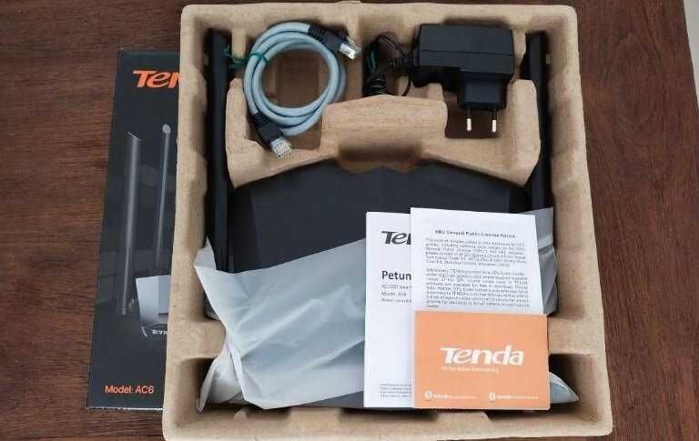 Нов безжичен Smart двубандов рутер Tenda AC6 v5.0 AC1200 с 4 антени