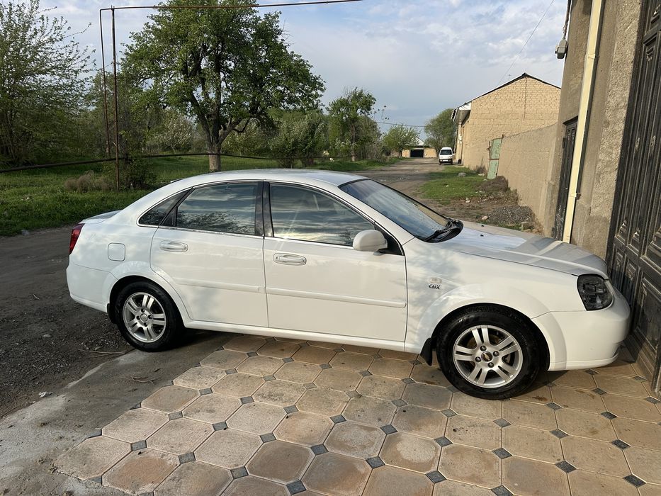 Chevrolet Lacetti 1.8 2013 Yqxshi xolatda