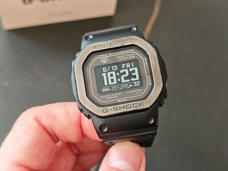 Casio DW-H5600 SOLAR Bluetooth