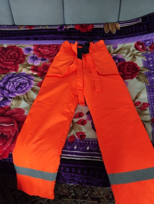 Продам рабочий пуховик и штаны