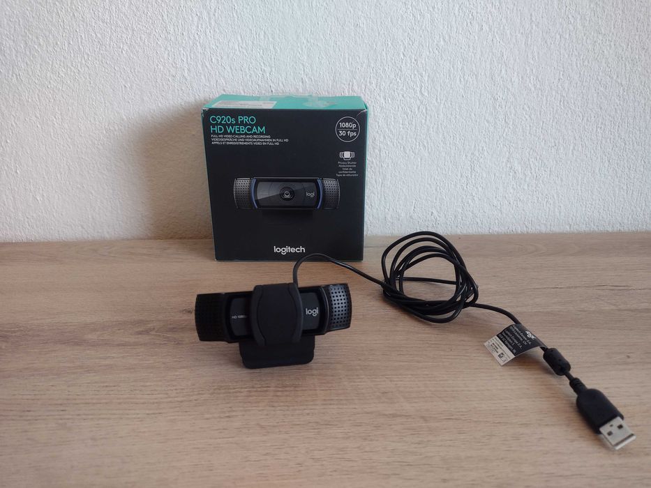 камера Logitech C920s Full HD/30fps