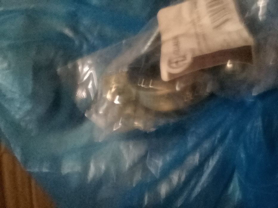 Пластик трубаның заттары сатылады. Продаёться.