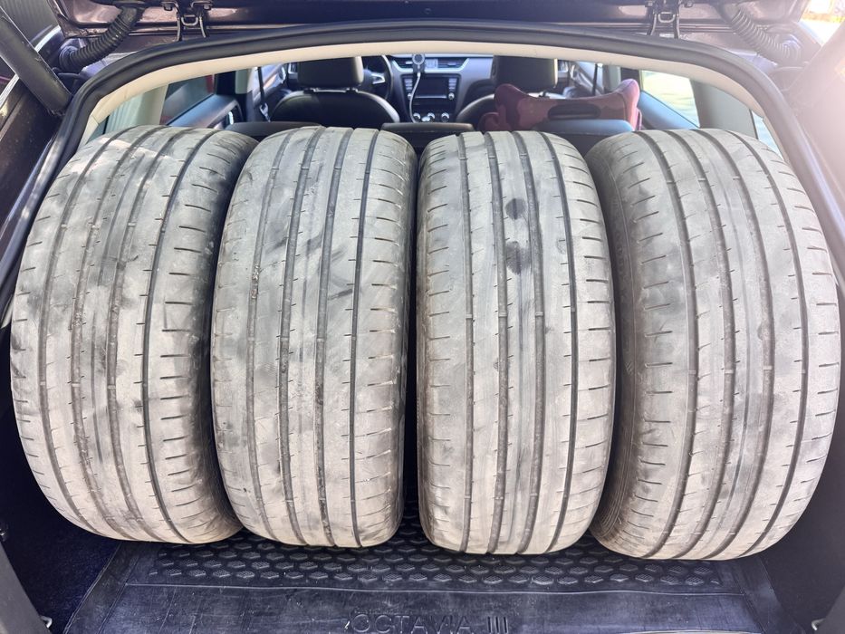 летни гуми GoodYear Eagle F1 225/50/17